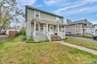Building Photo - 128-130-130 Sisson St