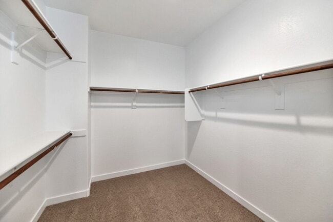 Building Photo - 9918 E Texas Ave