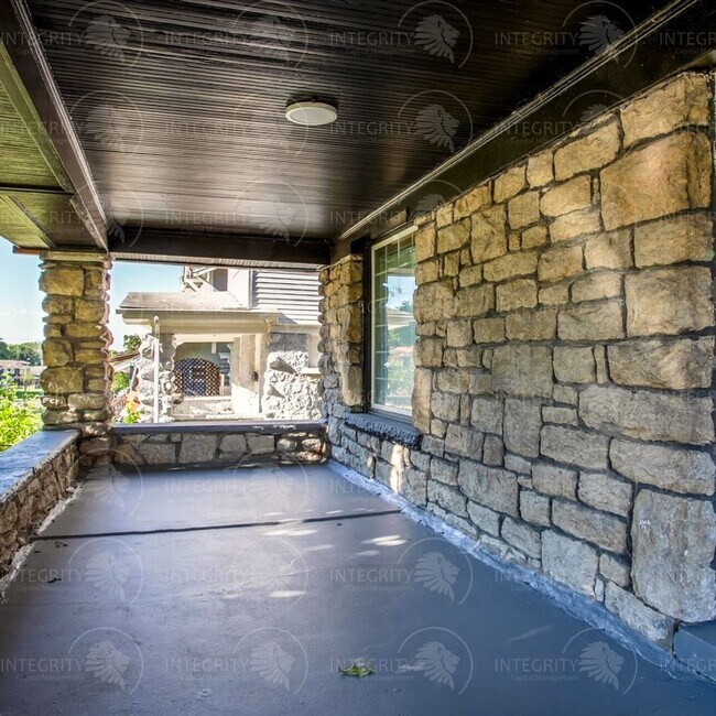 Building Photo - 3408 Bellefontaine Ave