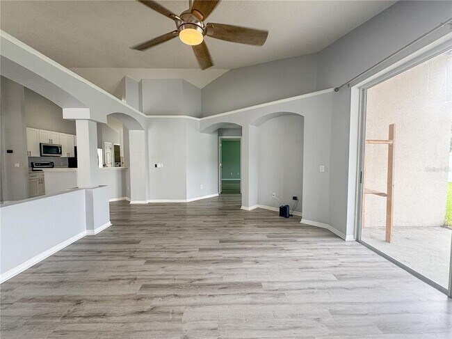 Building Photo - 32106 Cypress Valley Dr