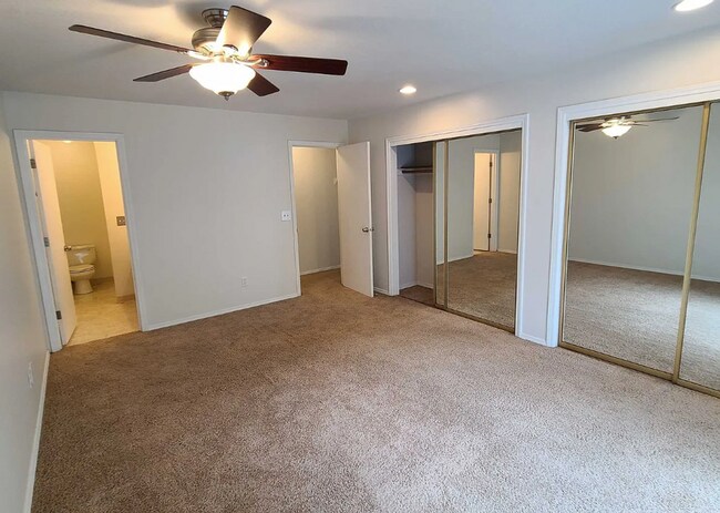 Building Photo - New Carpet! Fresh Paint - Well-maintained home in established neighborhood