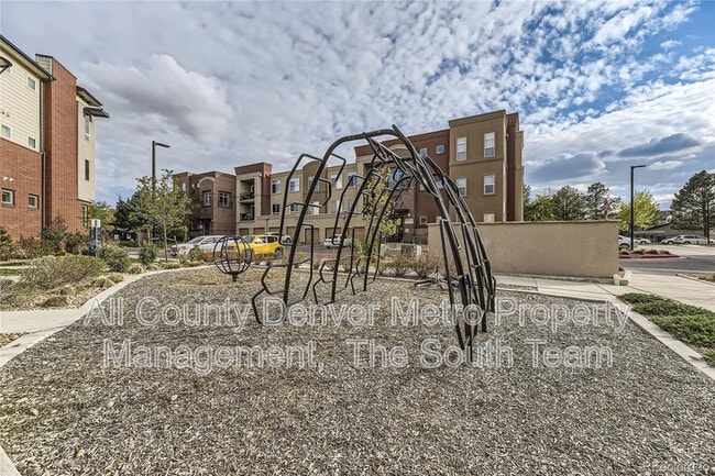Building Photo - 14331 E Tennessee Ave
