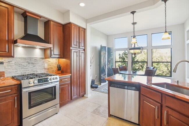 Building Photo - Luxury Riverfront Condo Near Georgetown Square | 2 Bed / 2 Bath with Balcony