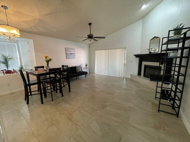 Building Photo - 5721 Rywood Dr