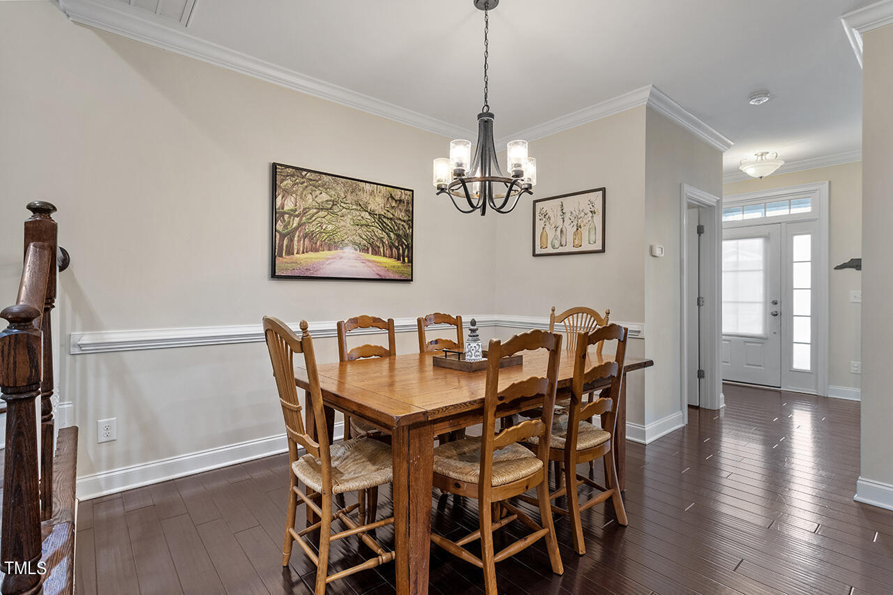 Building Photo - 550 Balsam Fir Dr