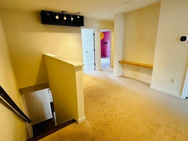 Building Photo - 5604 Benoni Ct