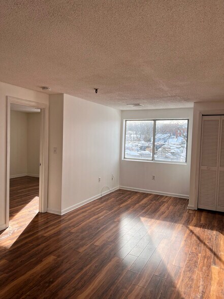 Building Photo - 35 Prospect St