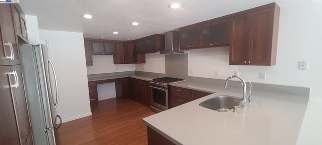 Building Photo - 1489 Trimingham Dr