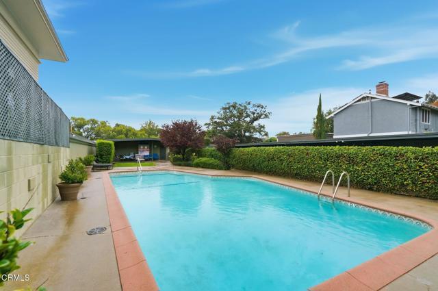 Building Photo - 313 S Orange Grove Blvd