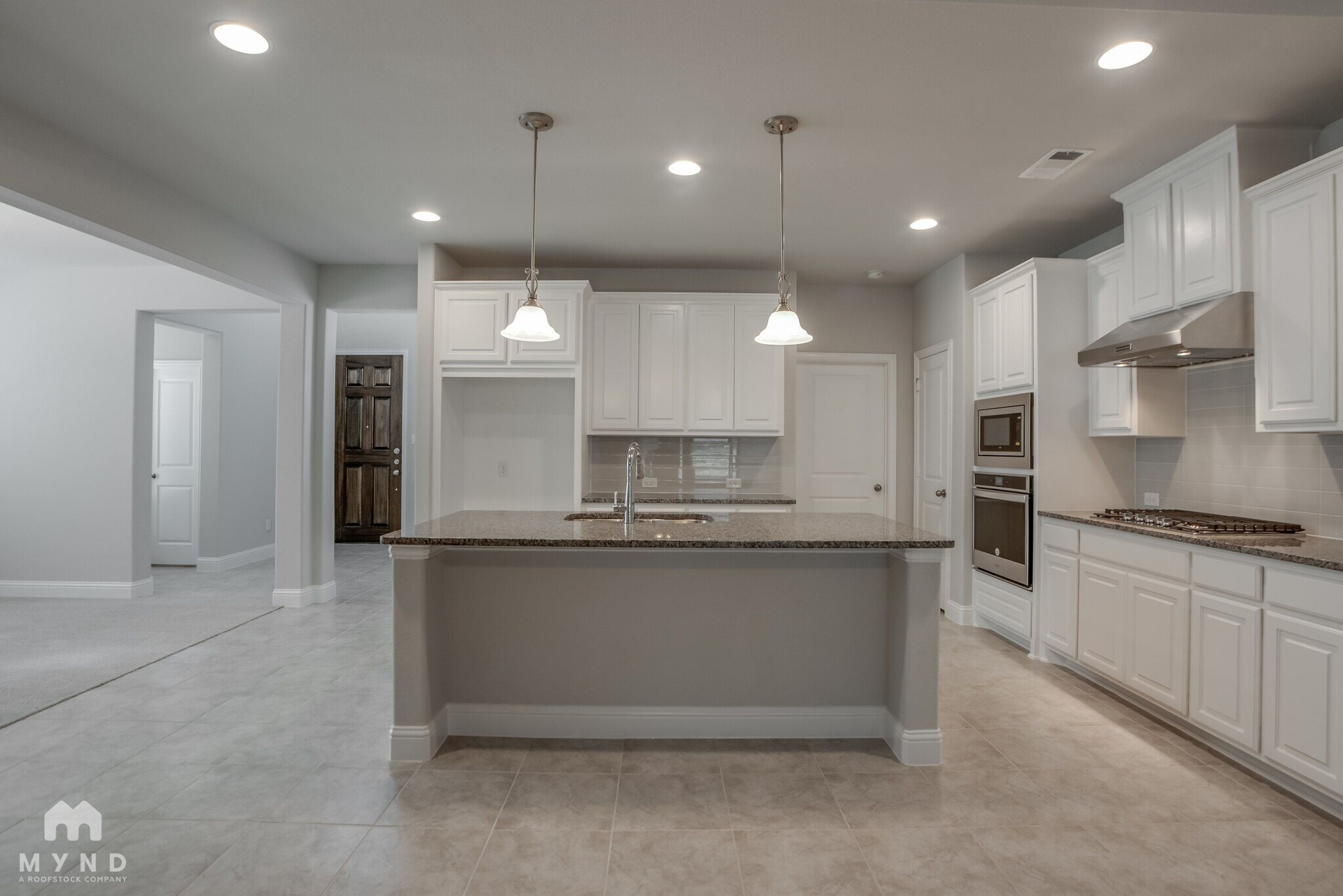 Building Photo - 133 Knight of Realm Blvd