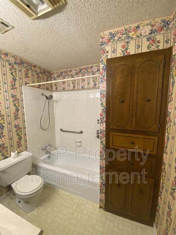 Building Photo - 4914 S U St
