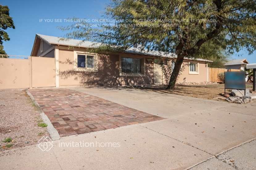 Building Photo - 2964 N 53rd Dr