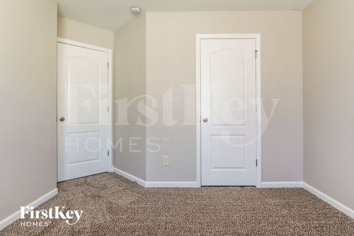 Building Photo - 4292 Suwanee Mill Dr