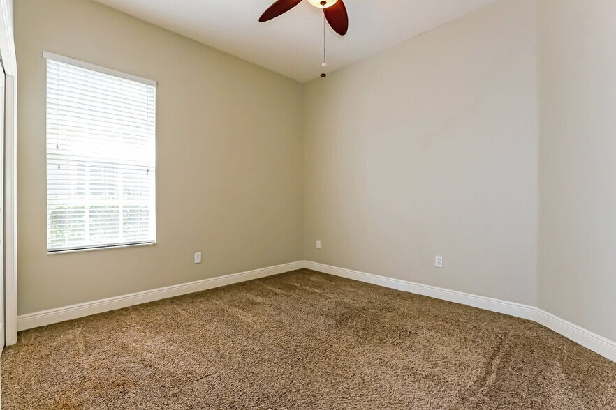 Building Photo - 8205 Lagerfeld Dr