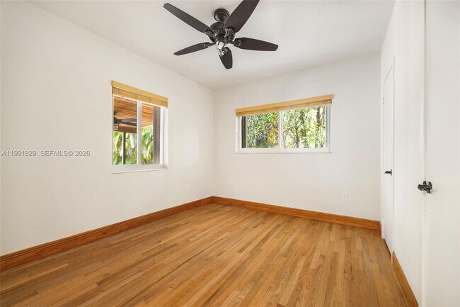 Building Photo - 2431 Overbrook St