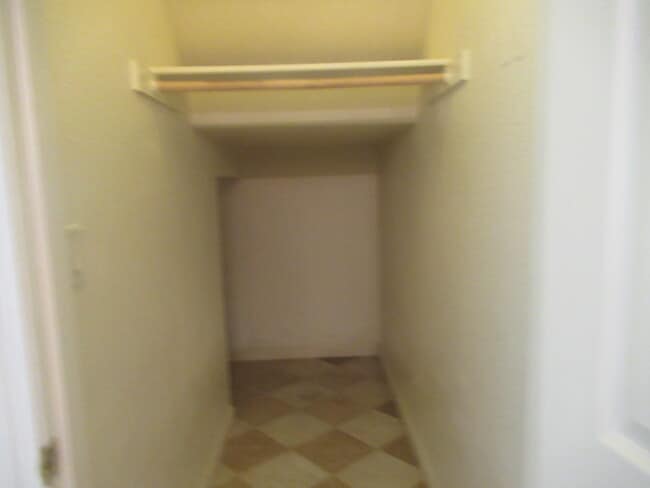 Building Photo - 1742 Dunsmuir Way