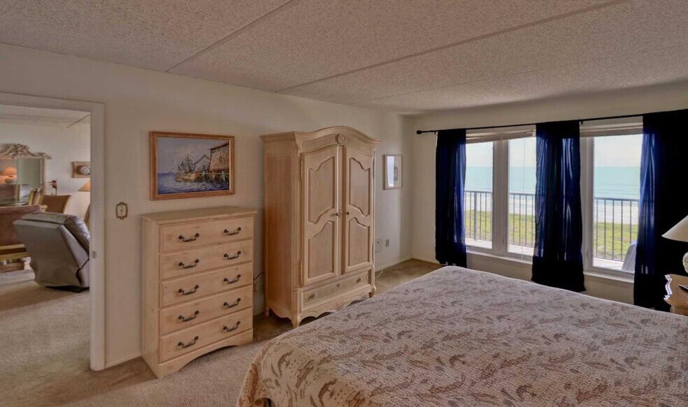 Building Photo - 3900 Gulf Blvd