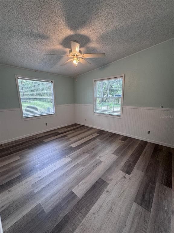 Building Photo - 3113 S Wiggins Rd
