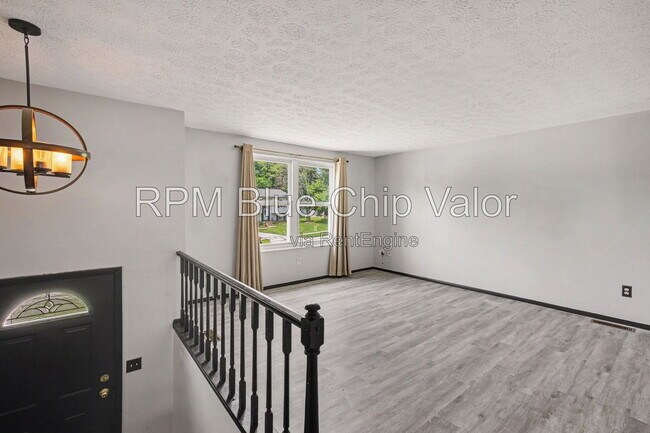Building Photo - 11674 Greenhaven Ct