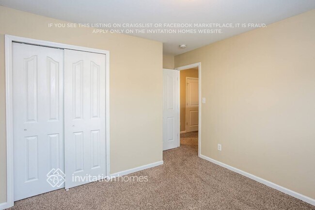 Building Photo - 3000 Moonstone Ln