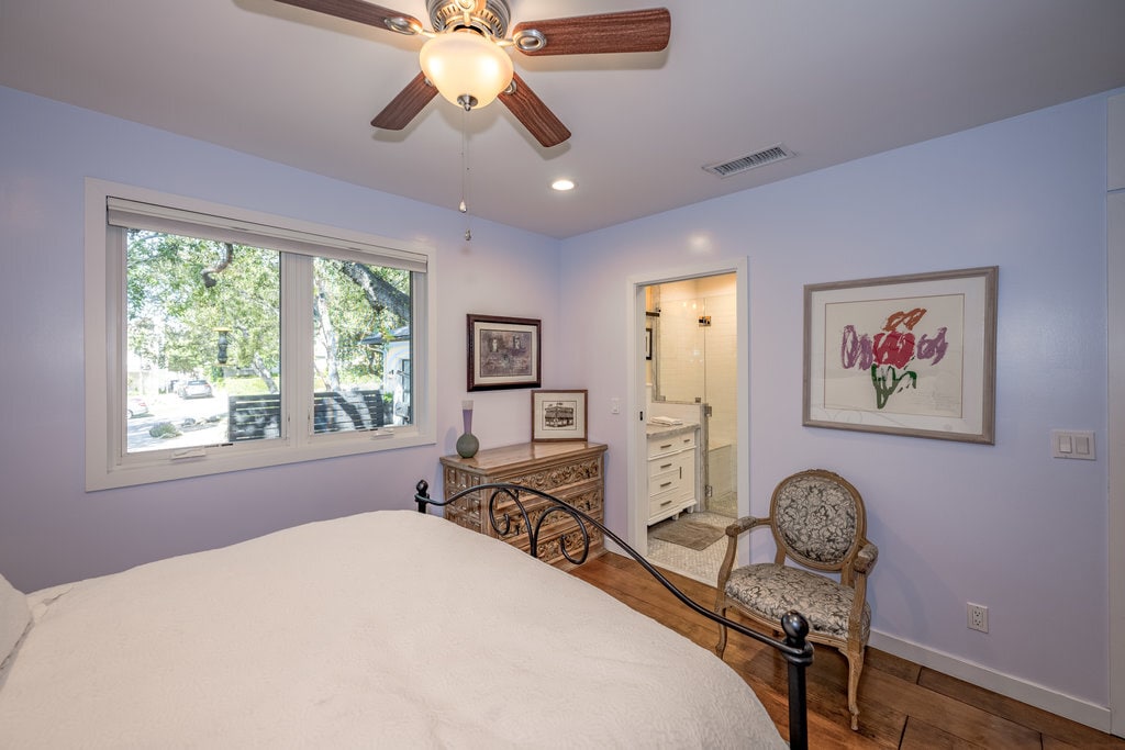 Building Photo - 2152 Grand Oaks Ave