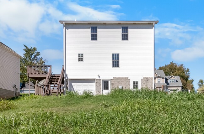 Building Photo - 1928 Whirlaway Cir