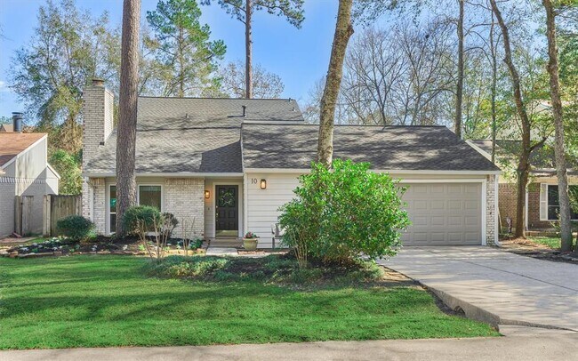 Primary Photo - 10 Coralberry Rd