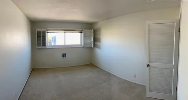 Building Photo - 2137 Otis Dr