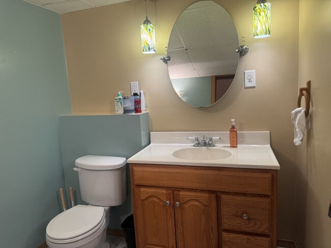 Building Photo - 1605 Prospect Ave