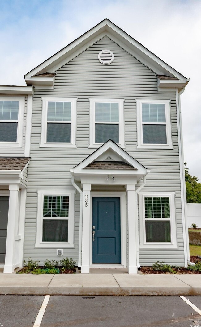 Building Photo - 235 Crescent Wy