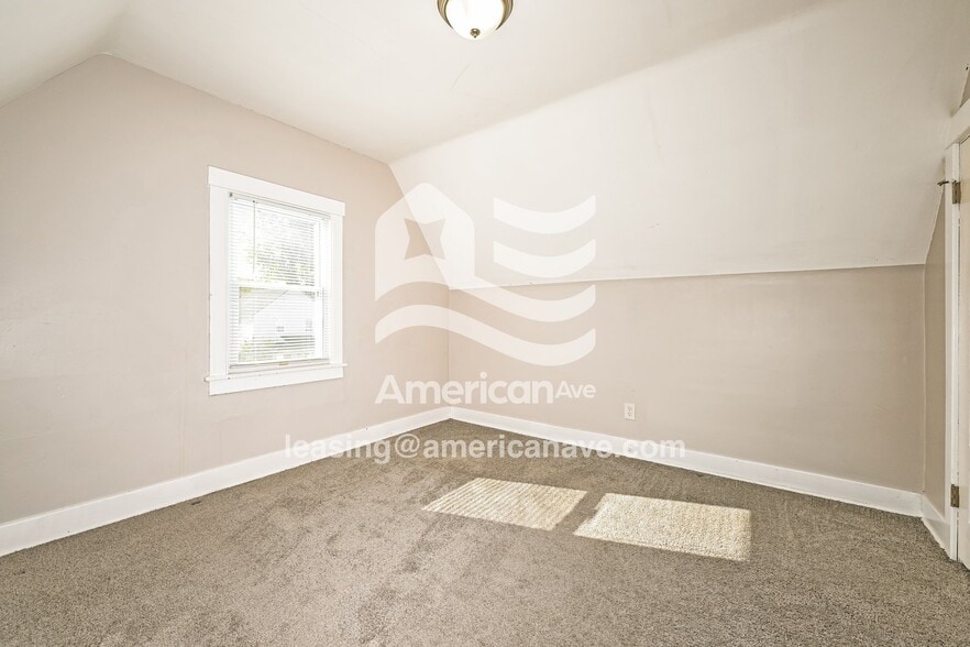 Building Photo - 1610 McMinn St