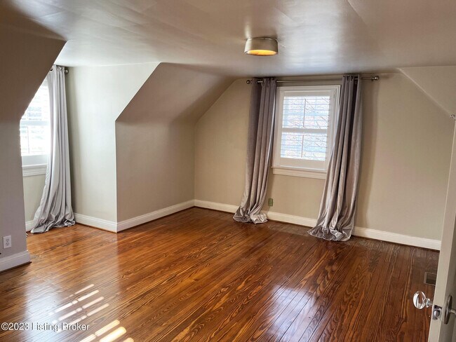 Building Photo - 11703 Little Ln