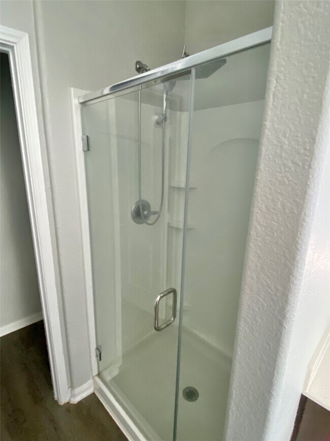 Building Photo - 14223 Grand Hls Dr