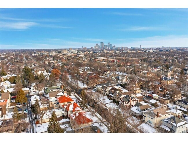 Building Photo - 3540 Irving Ave S