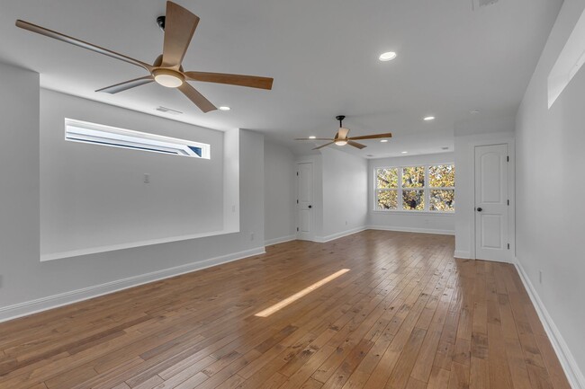 Building Photo - all new East/Cleveland Park Nashville 3 be...