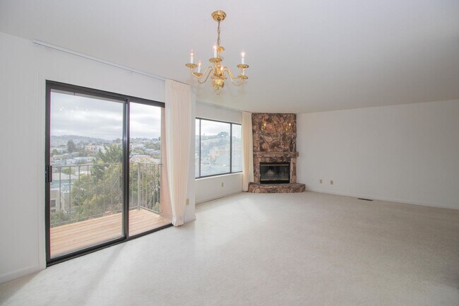 Building Photo - Spacious 3 Bed/2 Bath Flat with Stunning City Views | AMSI | Alexandr Metlinski