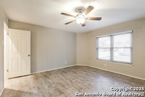 Building Photo - 13031 Feather Ridge Dr