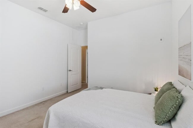 Building Photo - 5832 Tarleton Way