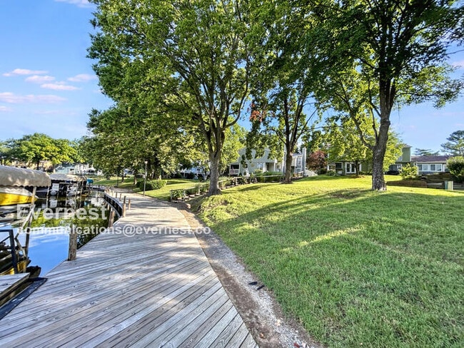 Building Photo - 64 Schooner Ln