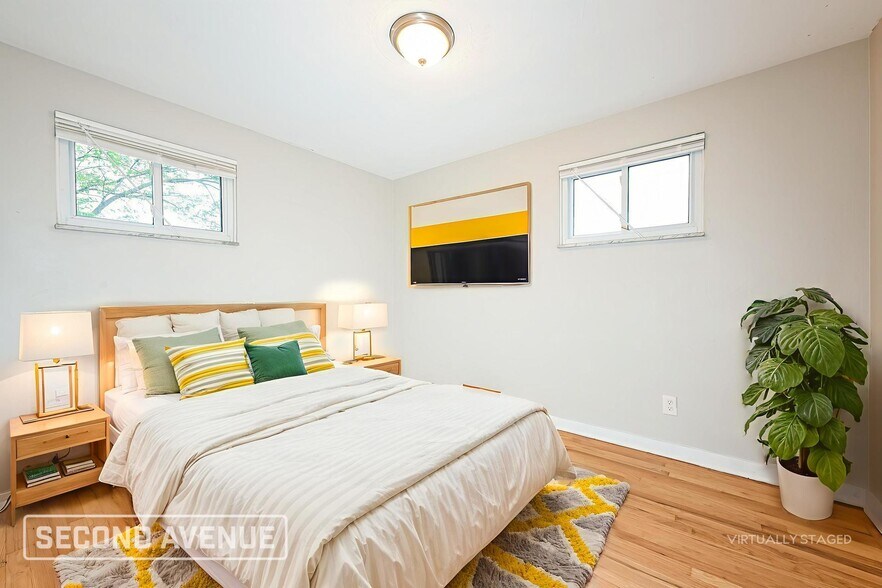 Building Photo - 4274 Shields St