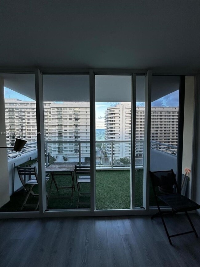 Building Photo - 5600 Collins Ave