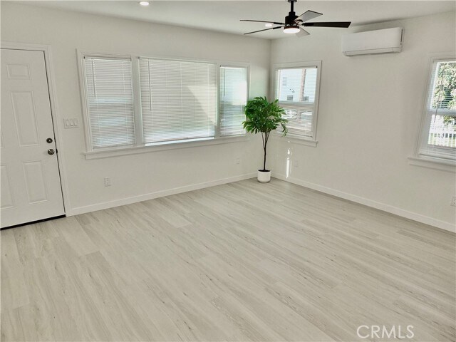 Building Photo - 2618 Lime Ave