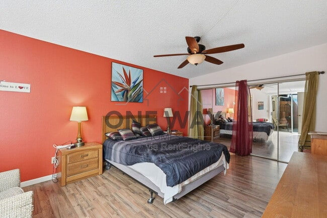 Building Photo - 2929 E Broadway Rd