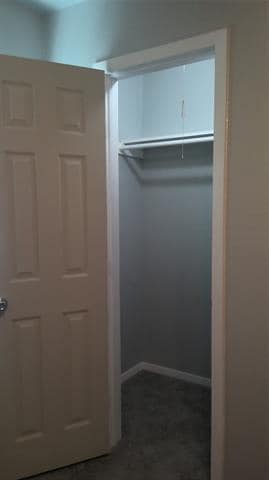 Building Photo - 410 Rosewood Hills Dr