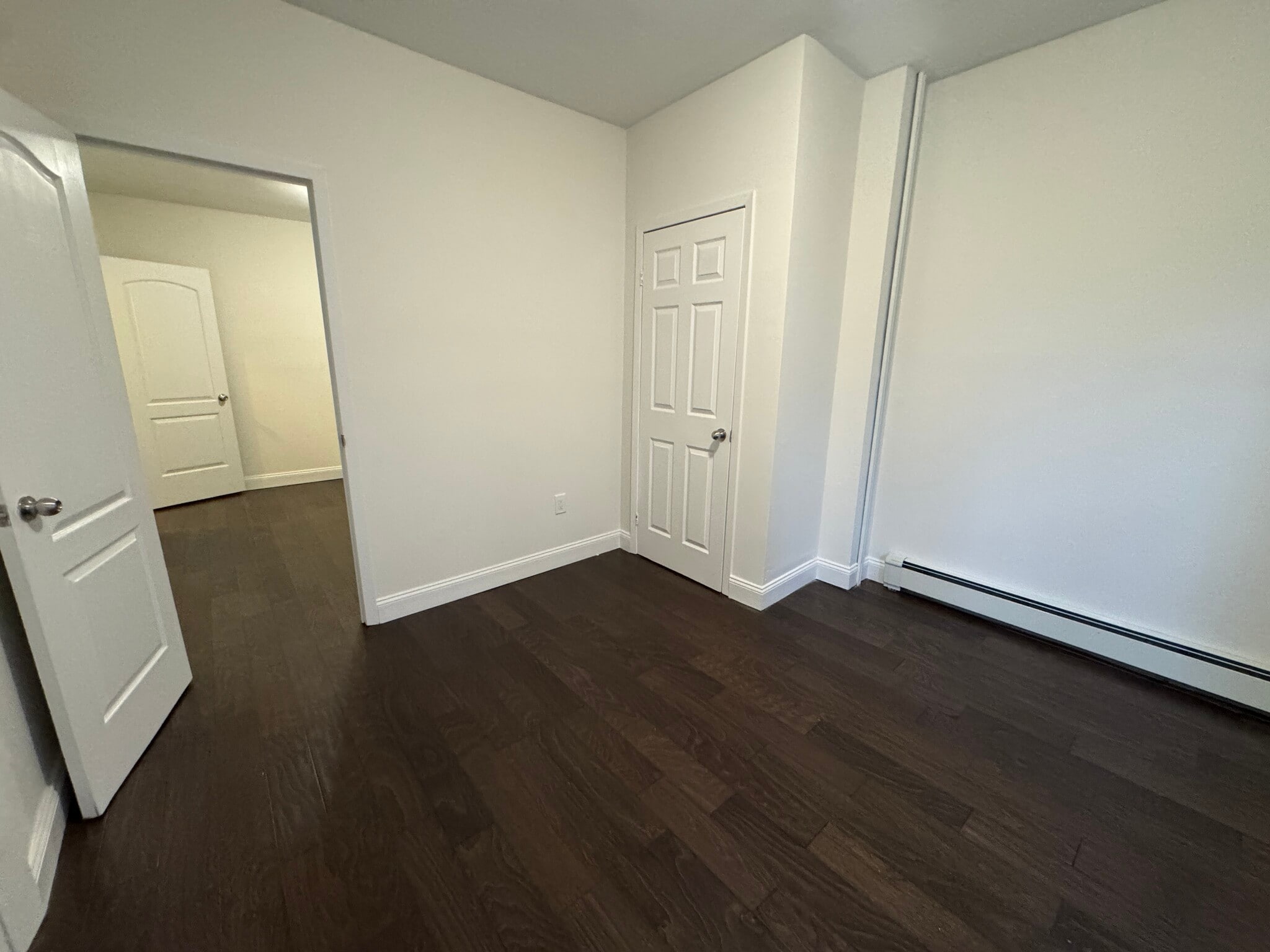 Building Photo - 194 Hall St