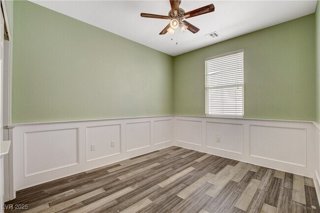 Building Photo - 2104 LeatherBridge Ct