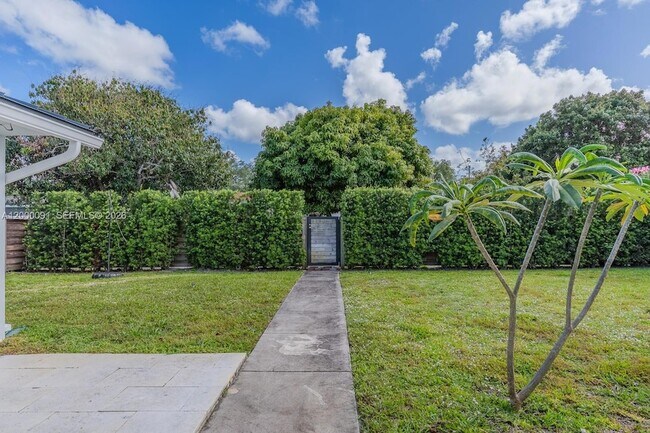 Building Photo - 5012 Grant St