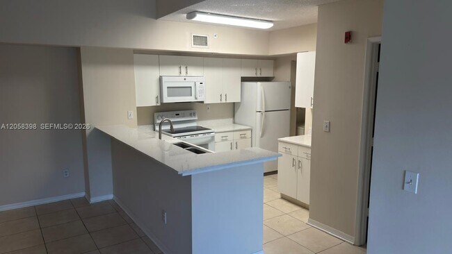Building Photo - 2600 S University Dr
