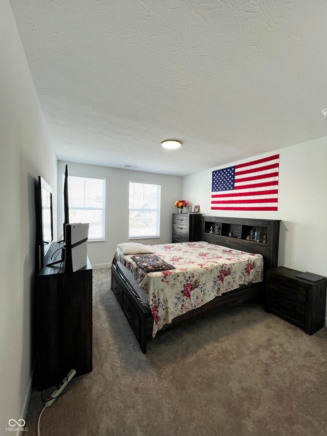 Building Photo - 2725 Linwood Ave