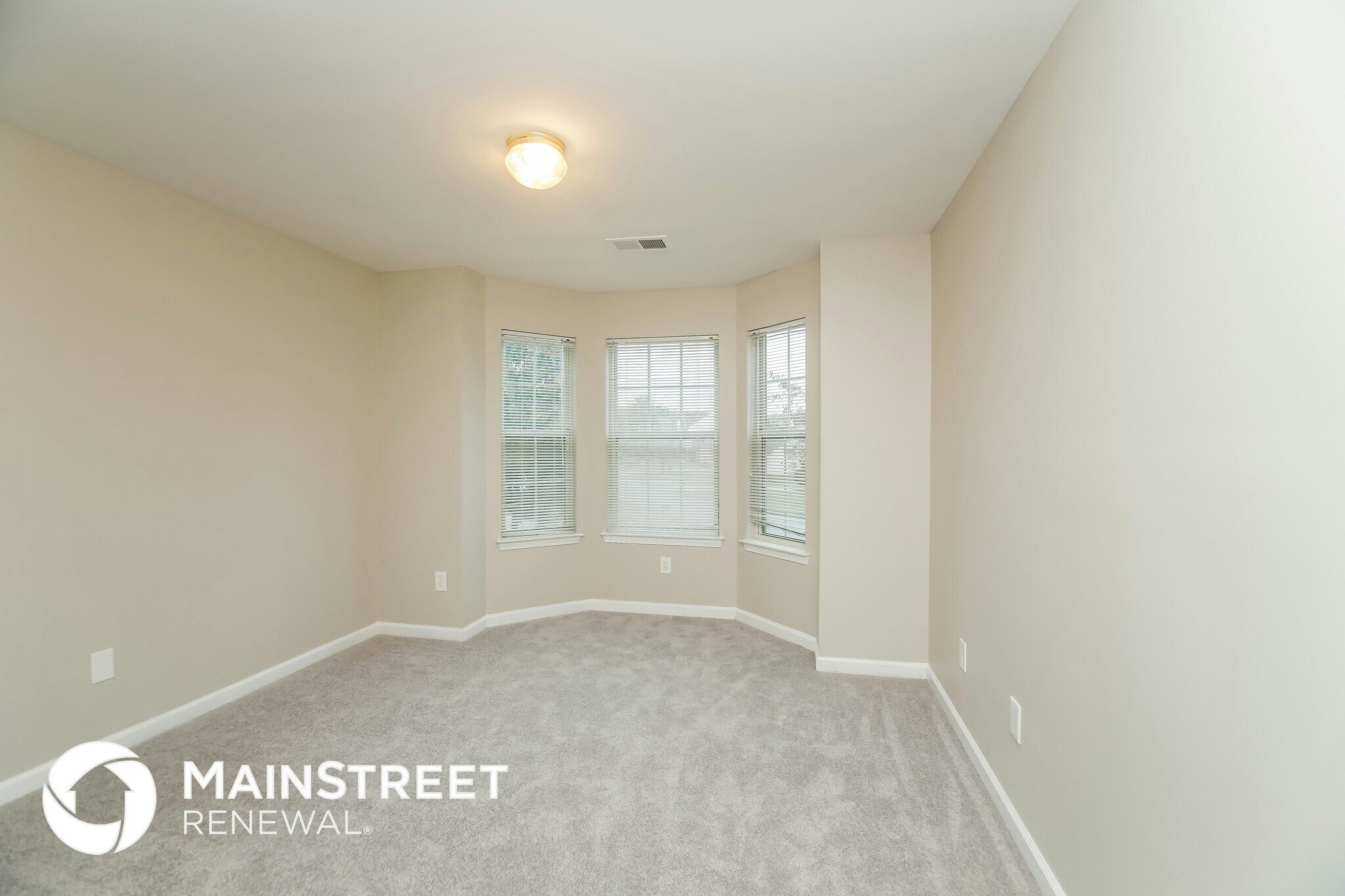 Building Photo - 4995 Cascade Hills Cir SW